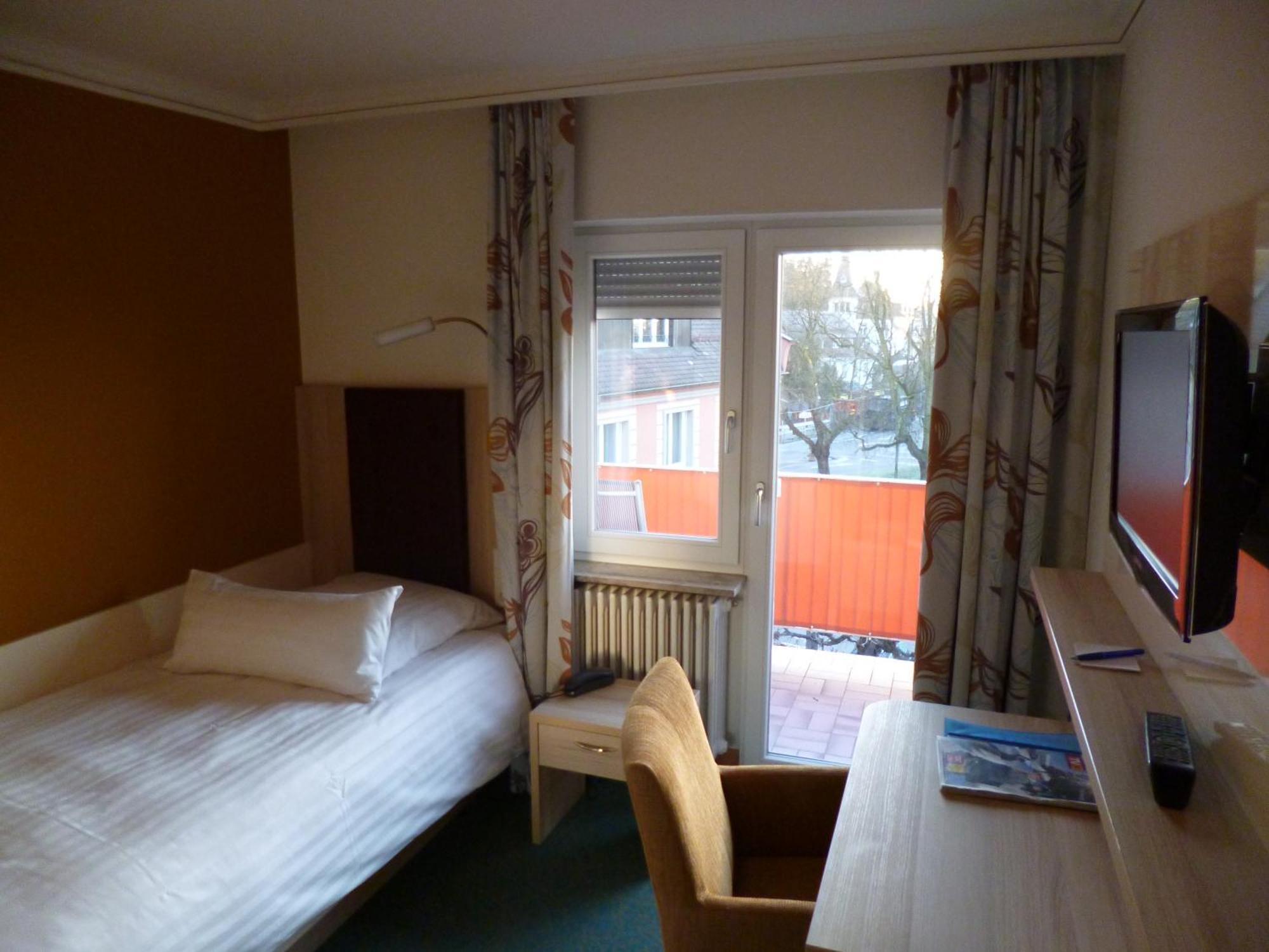 Hotel Ochsen Uberlingen Habitación foto